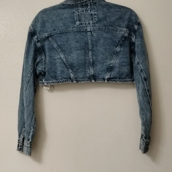 Ashley-Vintage Charm Acid Wash Denim Jacket - Blue - Picture 7 of 14